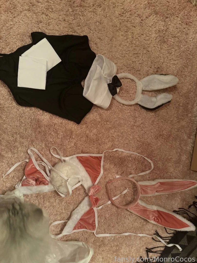 Which costume should i wear for my next photoshoot 