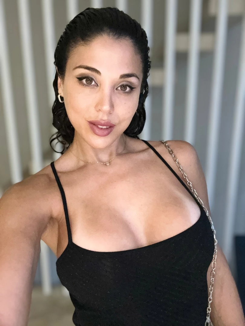 Baby would you like me to suck your cock 