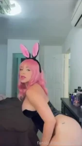 Tip me 10 to watch me ride him like a rabbit fyp videocall vc callme