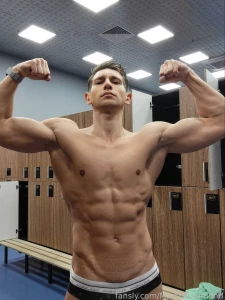 That boy need your admiration