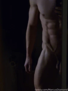 Shadows make my body so mysterious