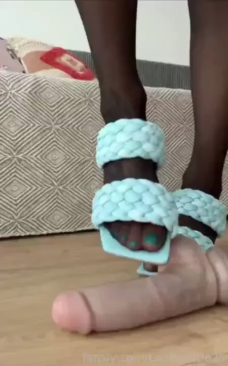 Look at my feet honey would you lick them or suck them part 24 