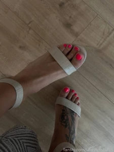 555018193307971584 part 42