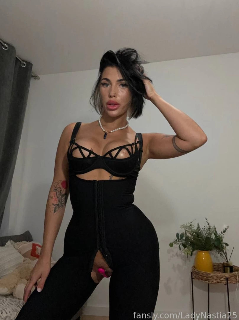 Cela nova in e potrebna party v pripravi 