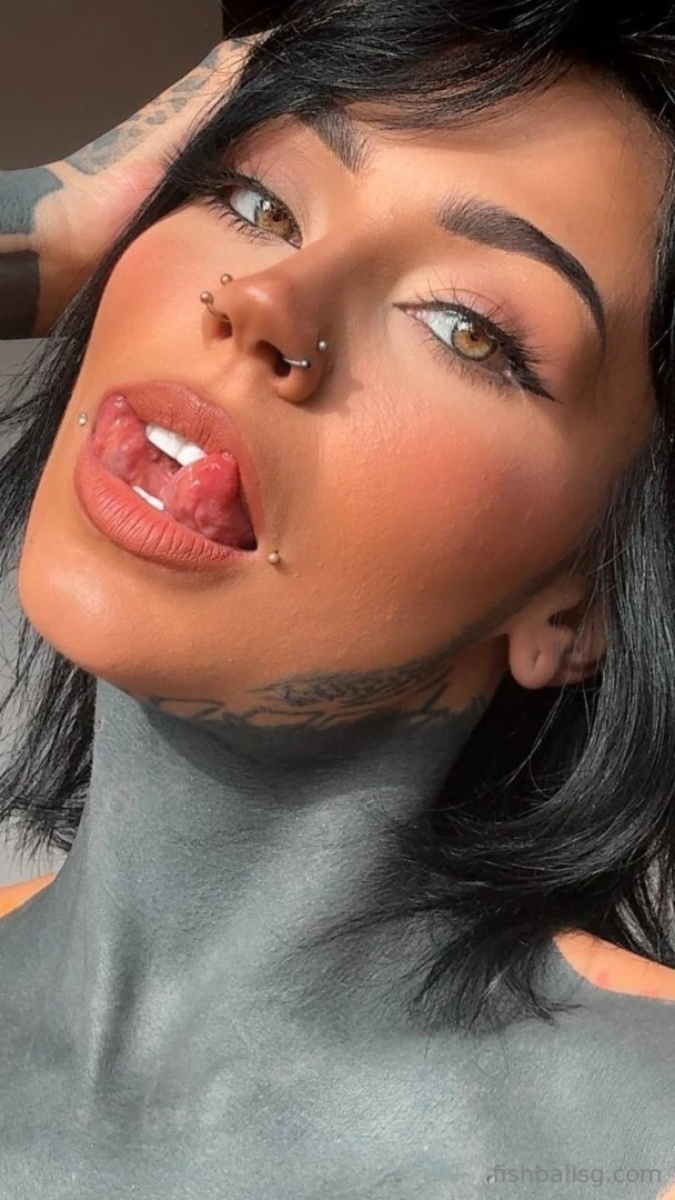 Ti va di scoprire ogni mia fantasia sessuale potrei sorprenderti 