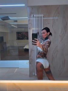 Mi aspetti sul letto