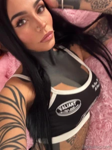 Con sto caldo solo un top posso indossare