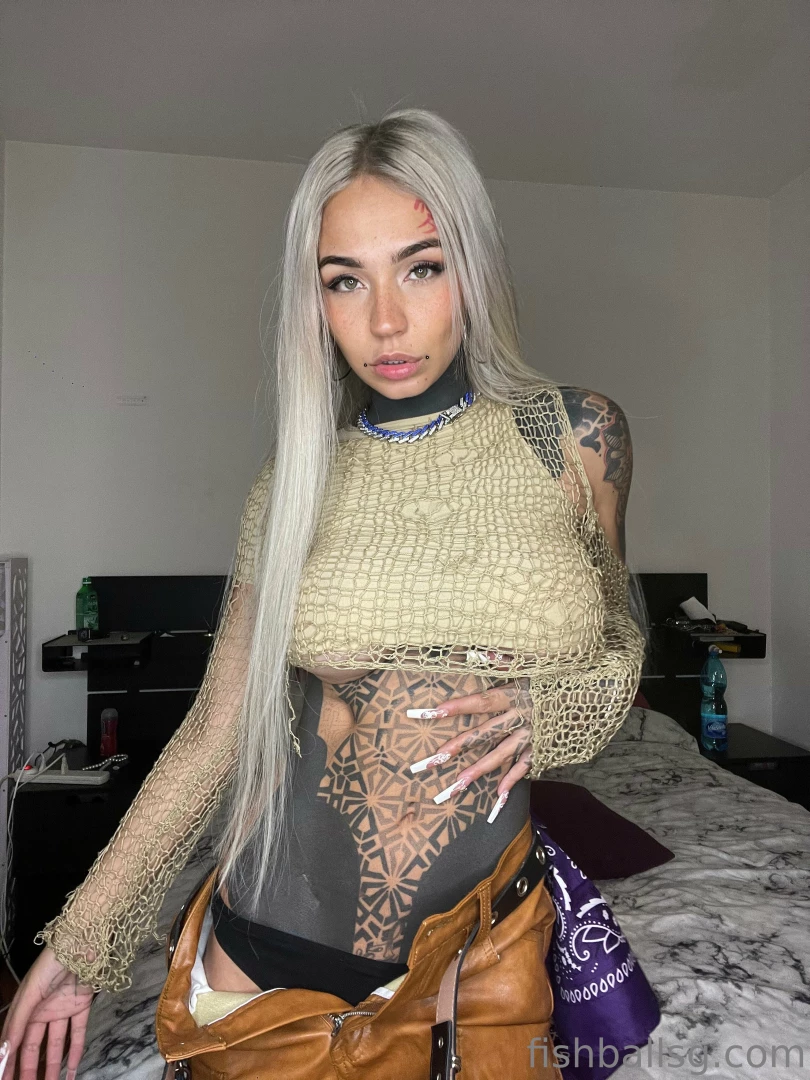 Ti aspetto in chat i wait you in chat 