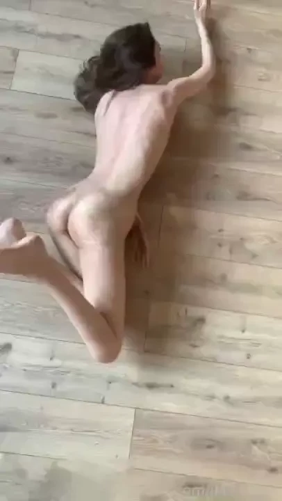 The plastic movements of my body are always at their best fyp erotic 