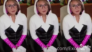 Free vid for followers join gwen stussy describe how she likes to be
