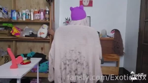 It is time to watch girls give blowjobs and rate each girl s skills if