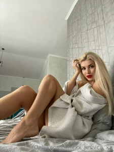 What could be better than lying in a warm and cozy bed in such cold