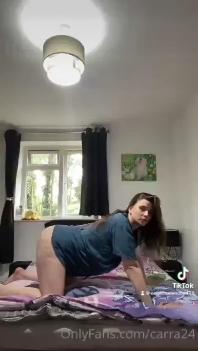 Can i put my batty in your face let you devour it 