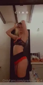 Here are a few twerking videos as my ass won poll the other day thank part 8