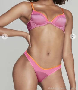 Guys i want this lingerie and if we reach goal i will do some pics and
