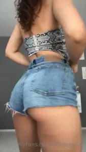 Wanna give it a spank part 1