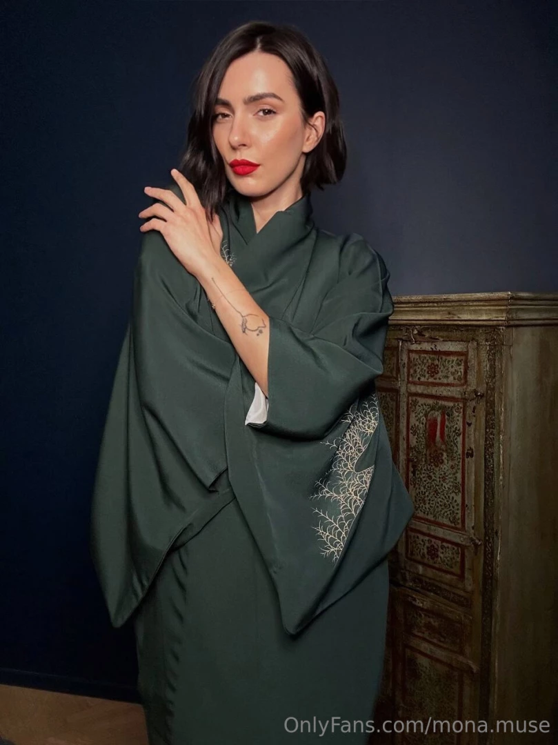 My lover check the pinned post the ability to unlock full video is 