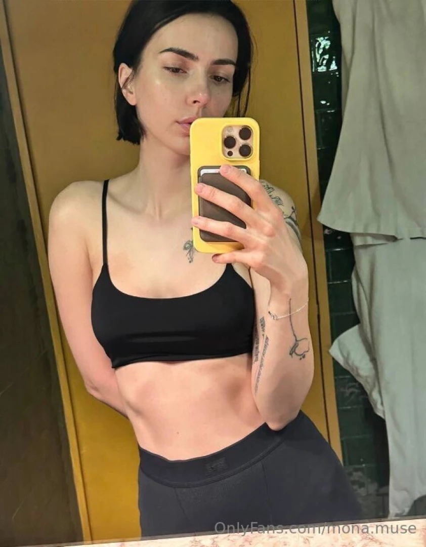 Sleepy evening only naughty talk will recharge my battery 