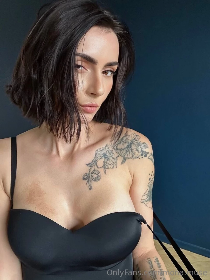 I m not hinting but i don t have any plans for this evening 