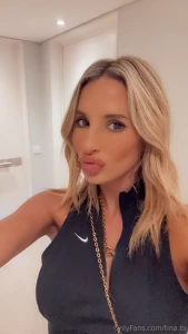 Hey wanna hear what i m up to this week hit me up in dms