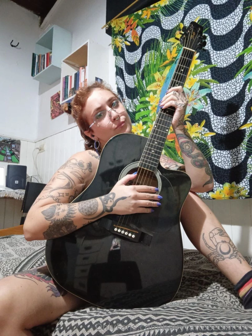 While my guitar gently weeps 