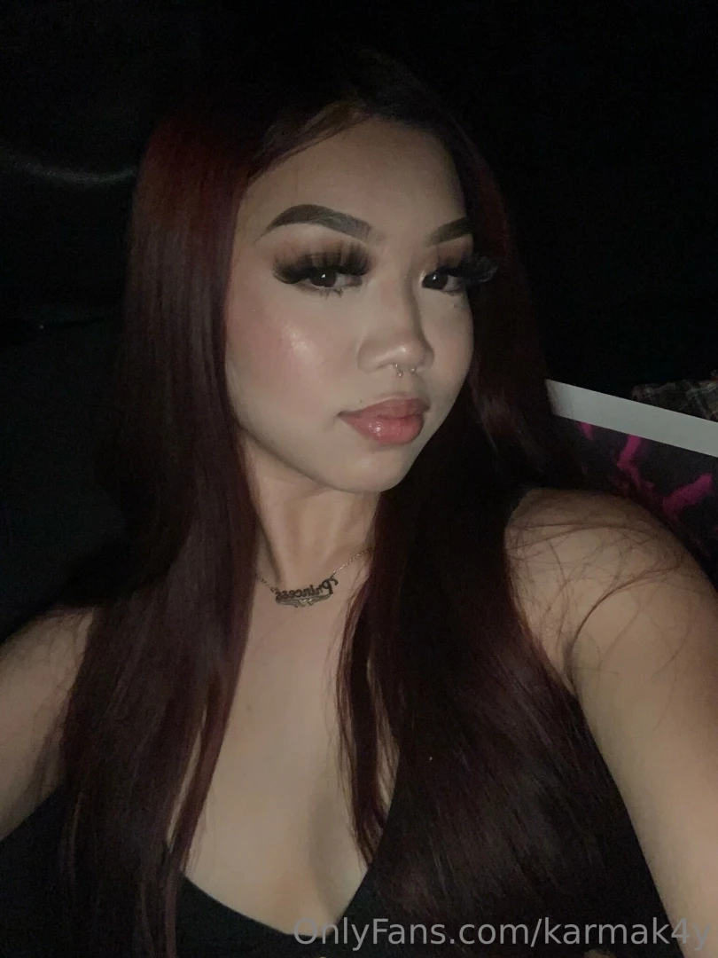 Tip 10 for 10 naughty pics and a free 20 min sexting session non stop 