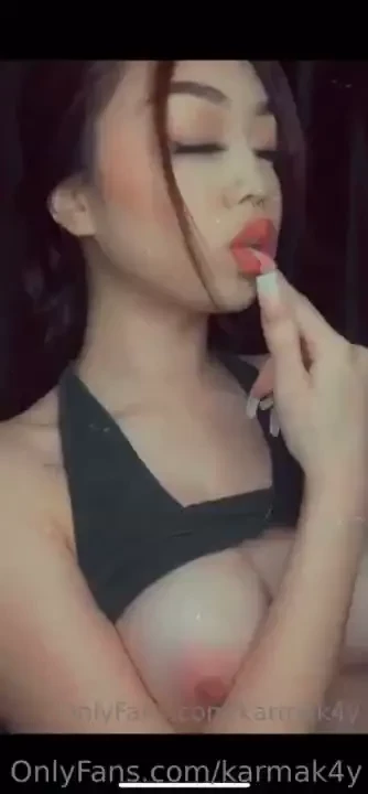 First 5 daddies to tip 20 will get nasty sexy tapes and full nudes part 32 