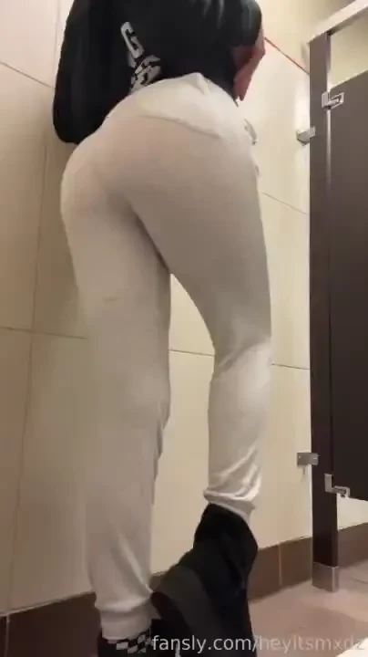 Stay til the end for a cheeky surprise ass booty boobs video jiggle 