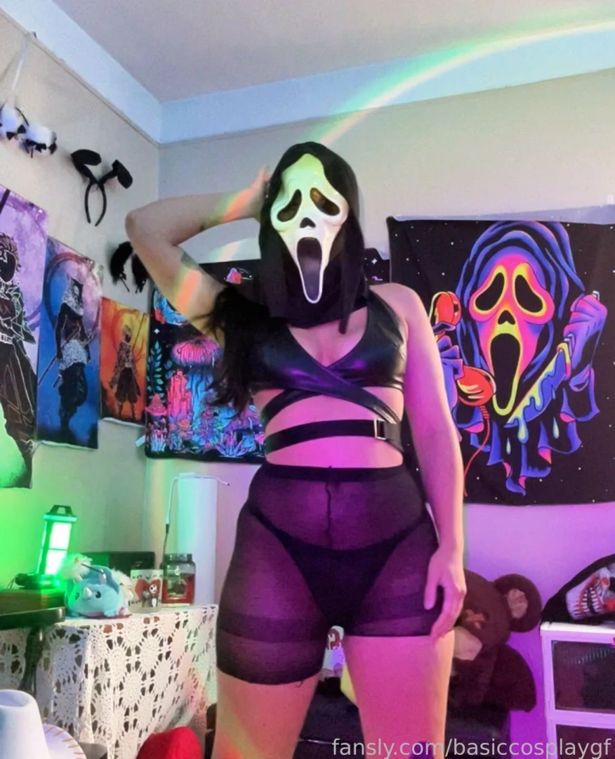 Scream bundle to make you cream on friday the 13th naughty photos part 1 