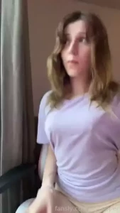 Where is he fyp teen petite pale dance tiktok cute greeneyes