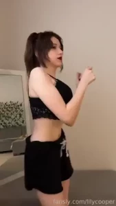 Fyp teen petite pale dance tiktok cute greeneyes barelylegal