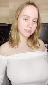 Do you like how this mommy s tits shake fyp video clip tiktok bigtits