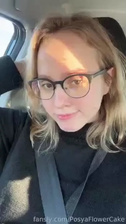 I think the glasses look good on me are you agree glasses nerd 