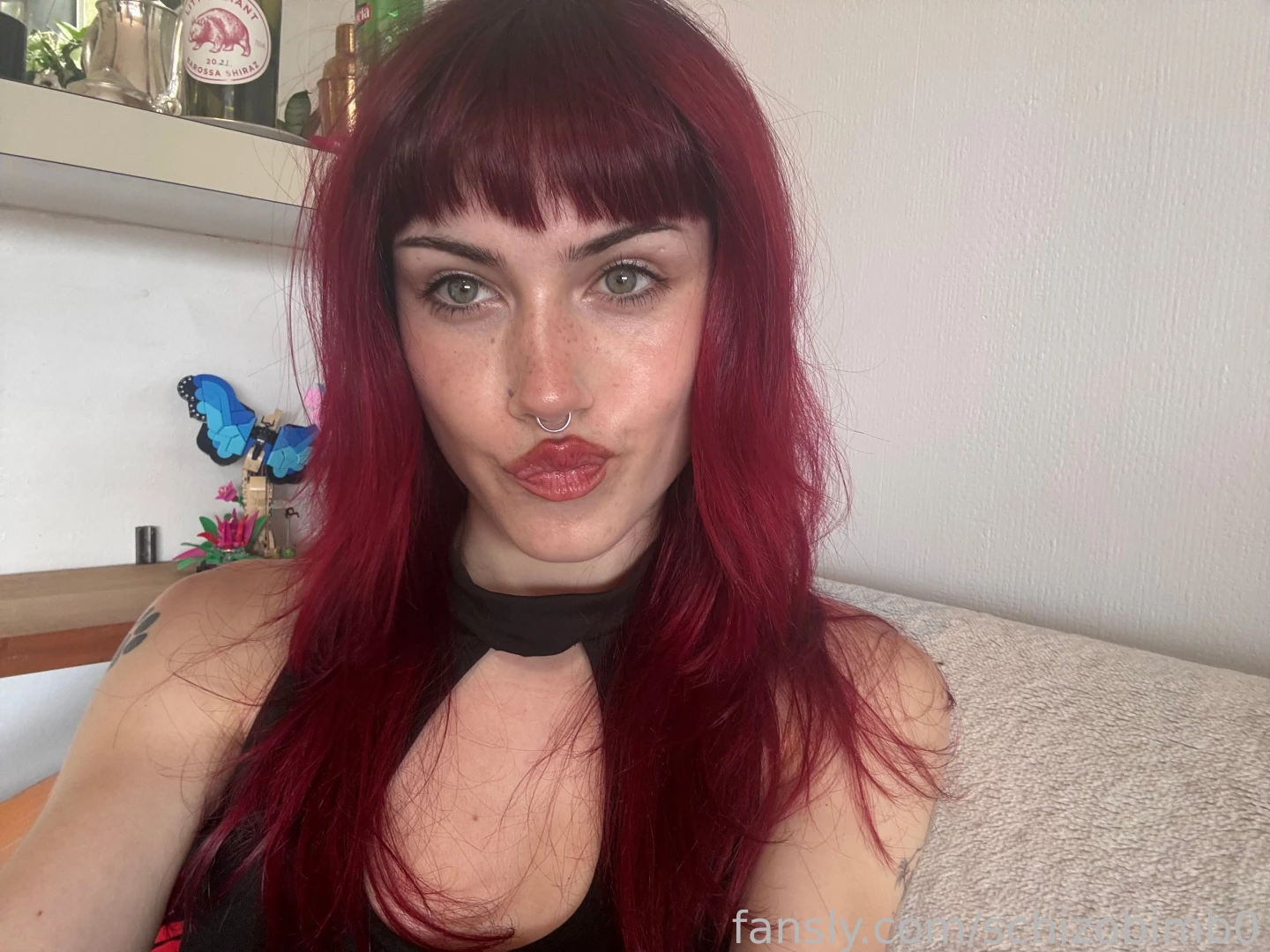 New hairrrrr u guys get to see it first p i luv this shade of red sm 