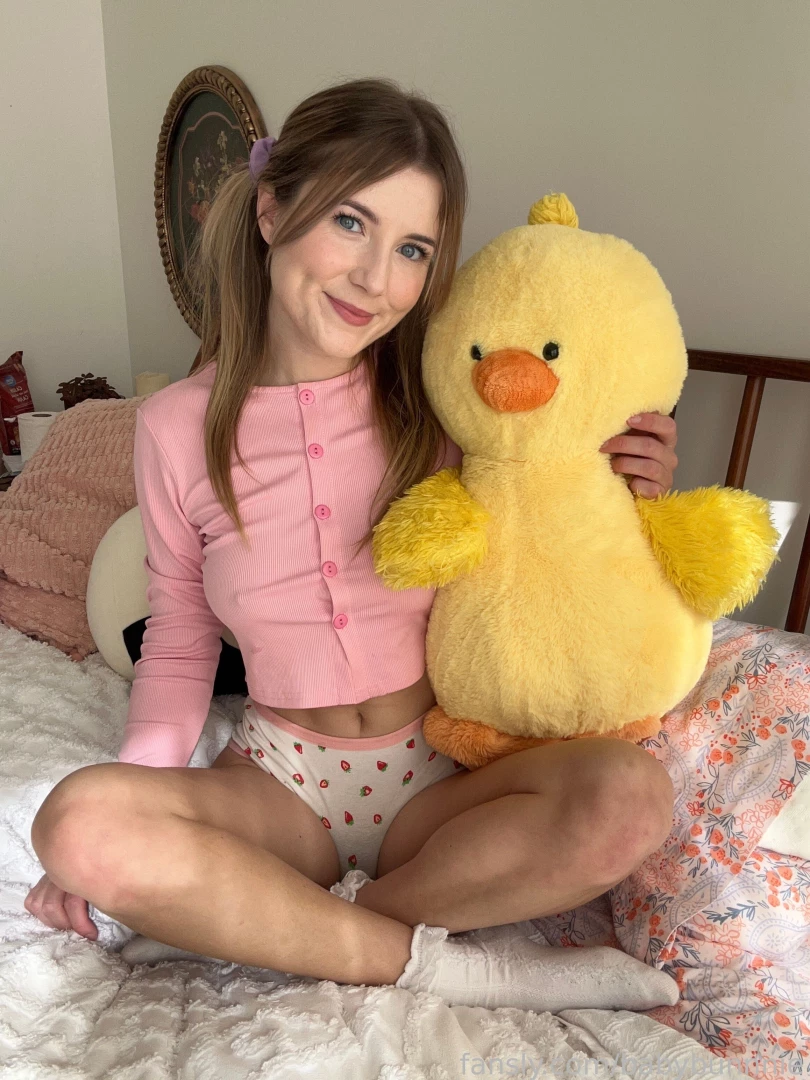 Feelin cute in my new undies and jammie top i took new content today 