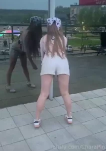 Heyy last one photo is like - when ma asked to take another one of part 2