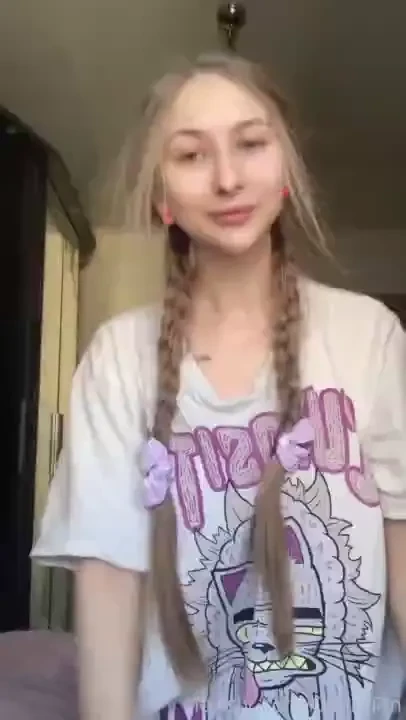 Hey lt 3 i hope my sleepy look won t bother you one sleepyhead says 