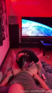I love getting high and just having some relaxing and chill sex make