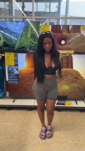 Sometimes i think that you and i have a chemistry that just needs a