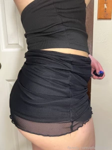 My ass doesn t fit in this skirt kink slutwife wife hotwife sizequeen part 1