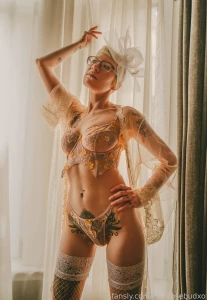 Photos by mina karenina part 2