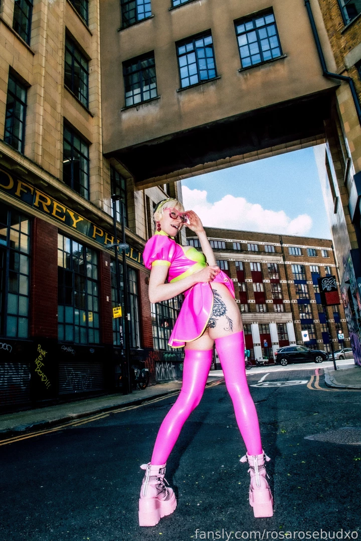 It s a smart casual affair fyp latex teddybear alt alternative part 1 