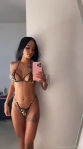 Me encanta que me follen en diferentes posiciones mi co o se siente