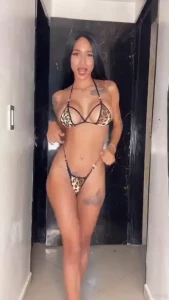 Hola papi me puedes mimar verog hey daddy can you pamper me verog