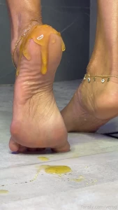 Good morning baby start the week kissing these sweet feet verog fyp