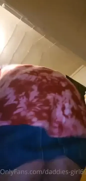 Show me you like my ass 