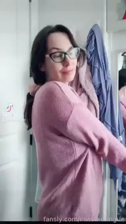 Social media throwback nonnude hardnipples bigtits nerdy milf glasses 