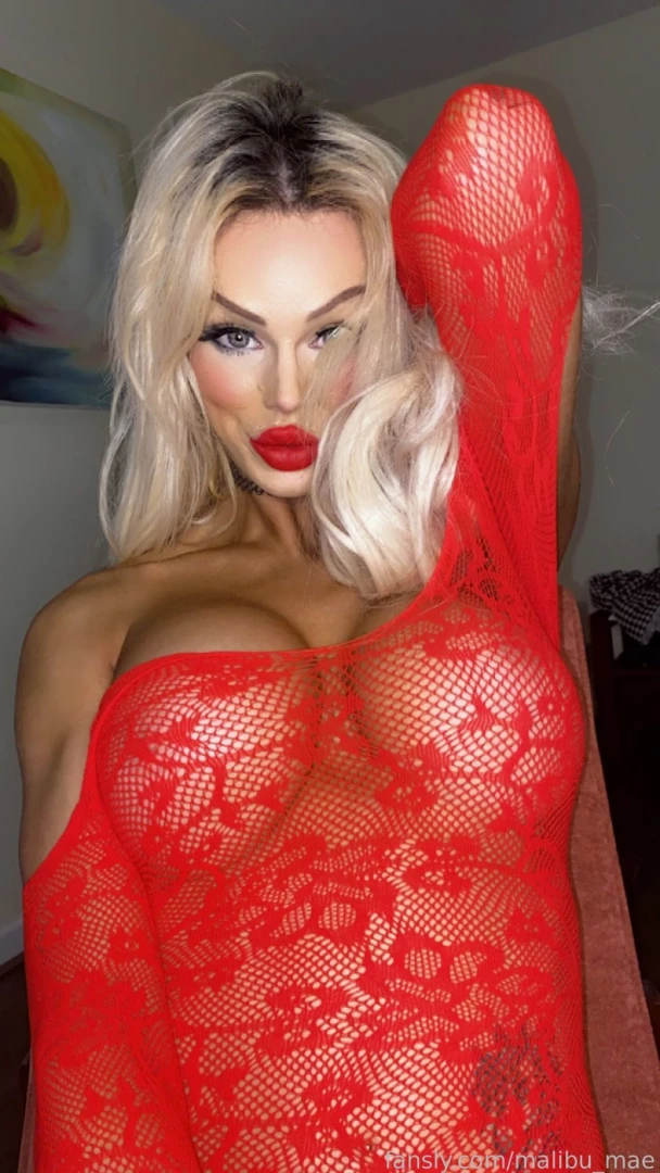 Lady in red part 297 
