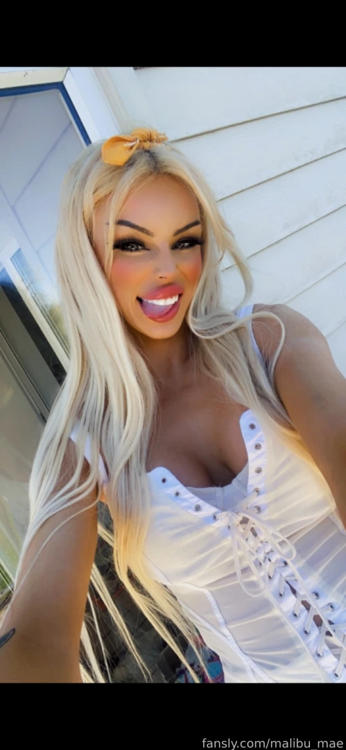 Let s make today unforgettable who s in 