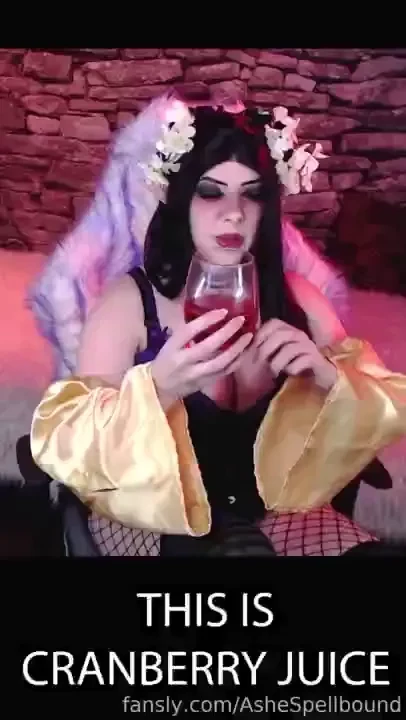 Too sweet funny dnd elfgirl cosplay cosplaygirl twitch 
